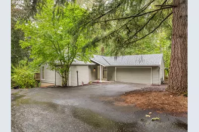 9723 SW Quail Post Rd, Portland, OR 97219 - Photo 1