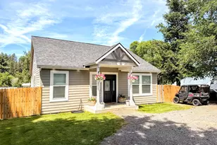 606 2nd St, Cove, OR 97824 - Photo 3