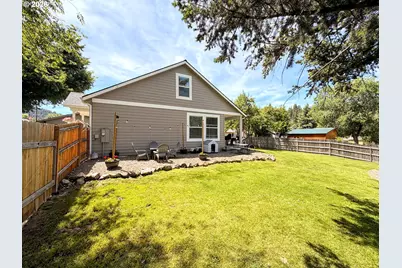 606 2nd St, Cove, OR 97824 - Photo 19