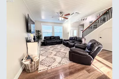 606 2nd St, Cove, OR 97824 - Photo 9