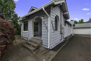 5327 SE Ogden St, Portland, OR 97206 - Photo 1