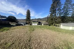 N Alder, Coquille, OR 97423 - Photo 1