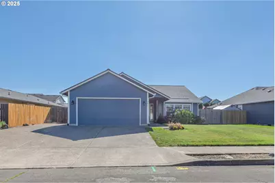 387 SE 7th Ave, Canby, OR 97013 - Photo 1