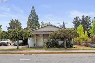 215 Polk St, Independence, OR 97351 - Photo 1