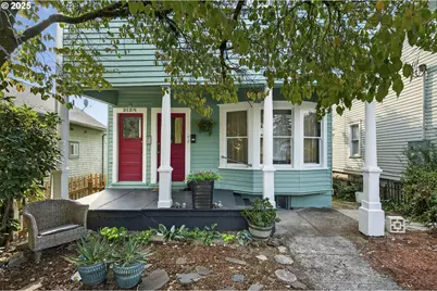 312 High St, Oregon City, OR 97045 - Photo 1