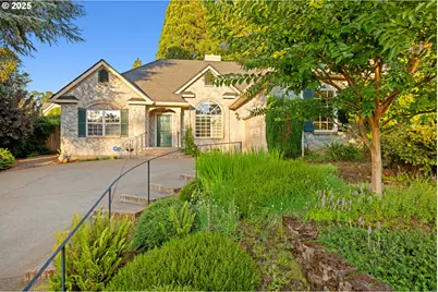 215 Ames Ct, Silverton, OR 97381 - Photo 1