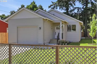 8712 SE Clatsop St, Happy Valley, OR 97086 - Photo 1