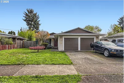 9042 N Chautauqua Pl, Portland, OR 97217 - Photo 1