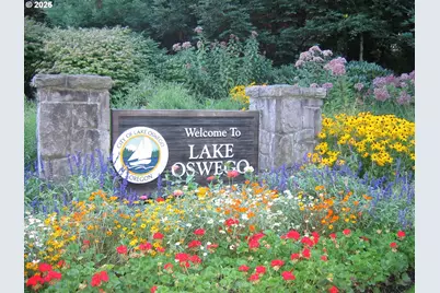 5059 Foothills Dr #D (112), Lake Oswego, OR 97034 - Photo 1