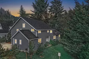 350 Combs Cir, Yachats, OR 97498 - Photo 1