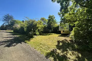 6543 NE Mason Ave, Yachats, OR 97498 - Photo 1