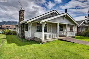 308 1st St, Garibaldi, OR 97118 - Photo 1
