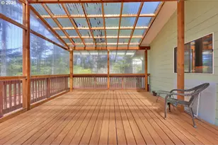 303 Manzanita Dr, Florence, OR 97439 - Photo 37