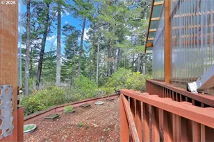 303 Manzanita Dr, Florence, OR 97439 - Photo 41