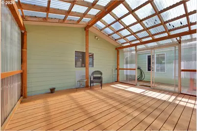 303 Manzanita Dr, Florence, OR 97439 - Photo 39