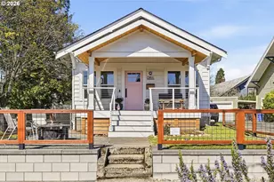 6855 NE Siskiyou St, Portland, OR 97213 - Photo 1