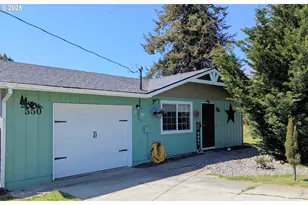 550 18th St, Myrtle Point, OR 97458 - Photo 1
