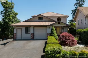 174 N 2nd St, Saint Helens, OR 97051 - Photo 1