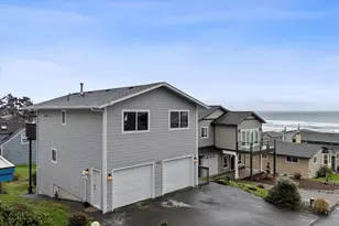 1910 NE 68th St, Lincoln City, OR 97367 - Photo 1
