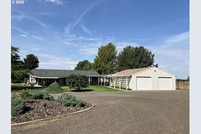 76707 Highway 207, Echo, OR 97826 - Photo 1