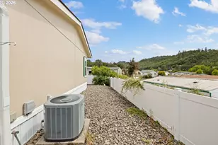 1003 Shadow Ranch Ln, Roseburg, OR 97470 - Photo 29