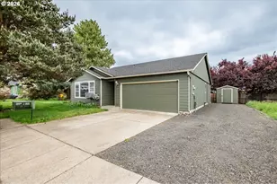4455 Live Oak St, Sweet Home, OR 97386 - Photo 1