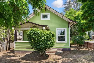 5734 SE 84th Ave, Portland, OR 97266 - Photo 1