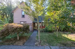 619 Oak St, Brownsville, OR 97327 - Photo 1