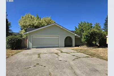 1326 E Second Ct, Sutherlin, OR 97479 - Photo 1