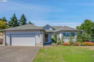 1615 E Briar Ct, Newberg, OR 97132 - Photo 1