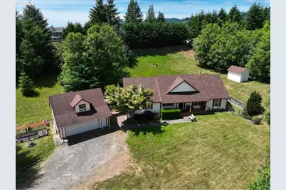 419 NE 404th Ct, Washougal, WA 98671 - Photo 1