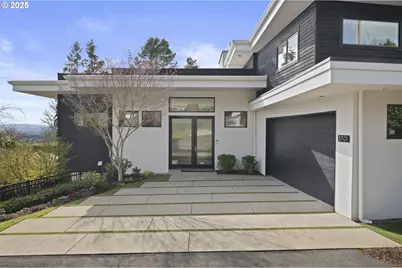 3701 SW 38th Ave, Portland, OR 97221 - Photo 1