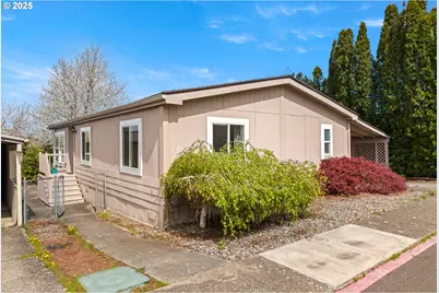 735 SW Sunset Way, Troutdale, OR 97060 - Photo 1