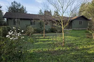 27366 4th St, Junction City, OR 97448 - Photo 1