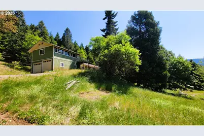 48495 McFarland Rd, Oakridge, OR 97463 - Photo 1