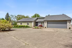 1200 NE 68th St, Vancouver, WA 98665 - Photo 1