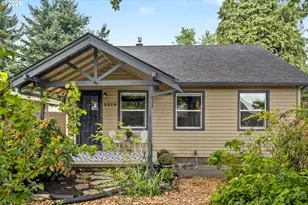 8929 N McKenna Ave, Portland, OR 97203 - Photo 1