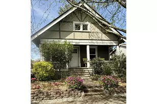 8547 N Oswego Ave, Portland, OR 97203 - Photo 1