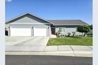 364 SW Desert Sky Dr, Hermiston, OR 97838 - Photo 1