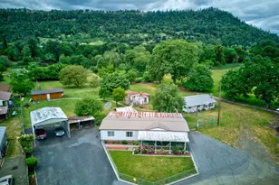 1548 Harlan St, Roseburg, OR 97471 - Photo 1