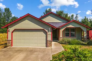 48393 Roaring Rapids Way, Oakridge, OR 97463 - Photo 1