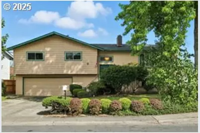 147 Alameda Dr, Kelso, WA 98626 - Photo 1