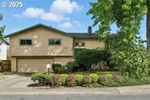 147 Alameda Dr, Kelso, WA 98626 - Photo 1