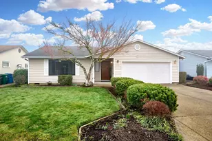 2096 Camellia Way, Woodburn, OR 97071 - Photo 1