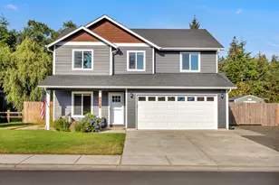 1725 Pacific Ridge Ln, Warrenton, OR 97121 - Photo 1