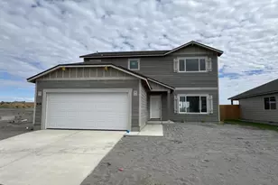 873 E Kinsley Ave, Hermiston, OR 97838 - Photo 1