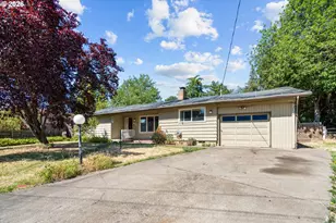 130 Sharon Dr, Phoenix, OR 97535 - Photo 1