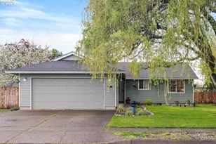 726 S Linden St, Cornelius, OR 97113 - Photo 1