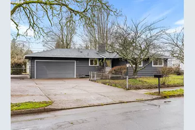 19765 NE Everett Ln, Portland, OR 97230 - Photo 1