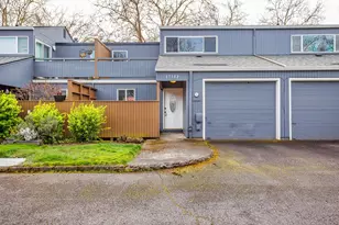 17582 NW Rolling Hill Ln, Beaverton, OR 97006 - Photo 1
